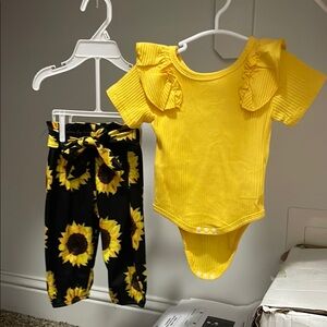 Sunflower Baby Outfit - Yellow and Black